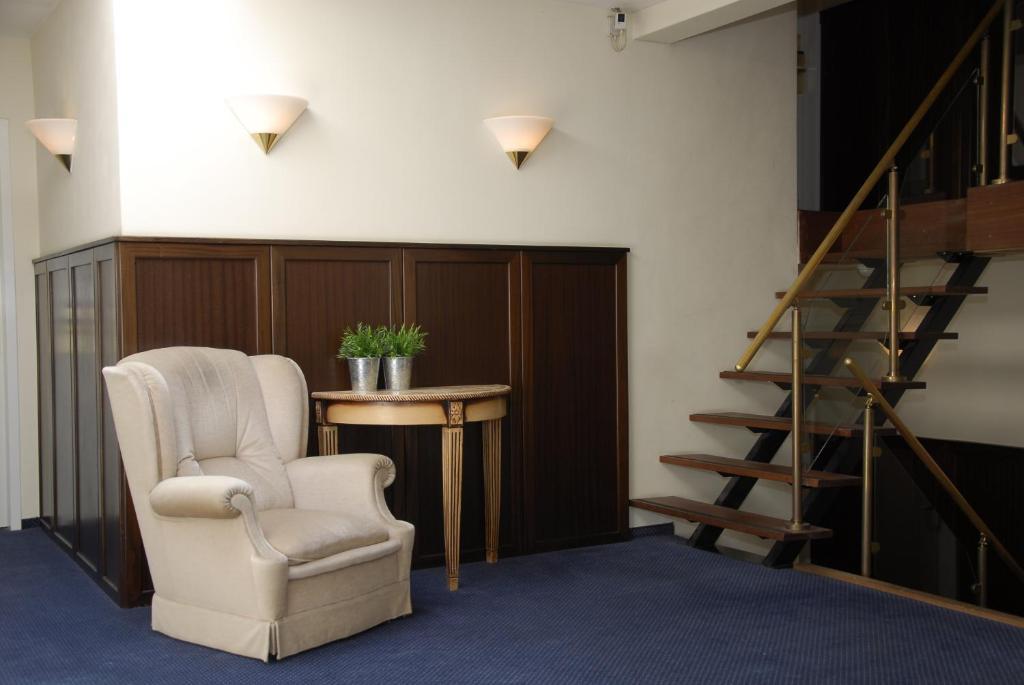 Prinsenhof Ijmuiden Hotel Bagian luar foto